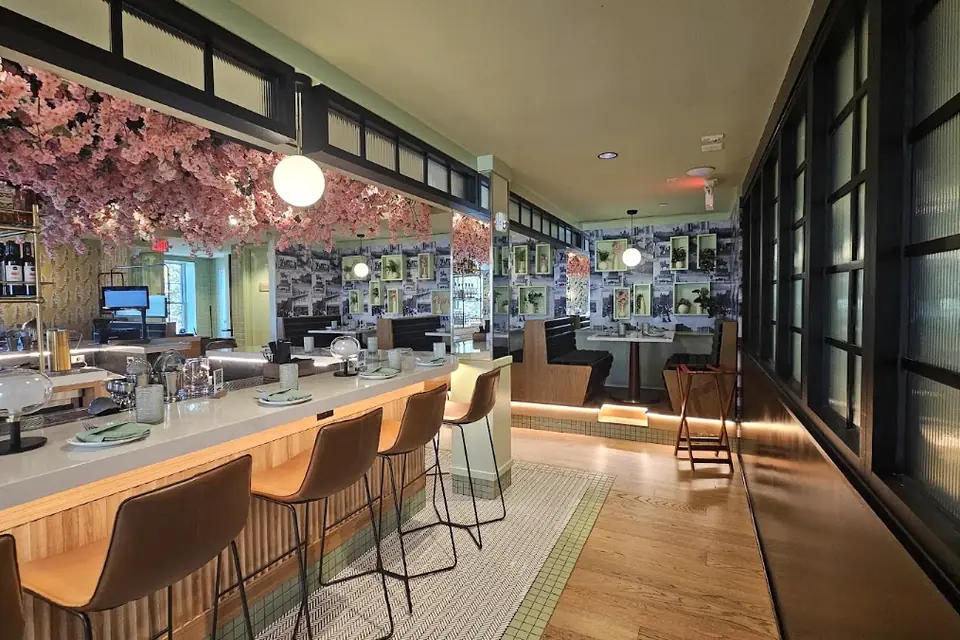 AMBAR Restaurant, Shaw